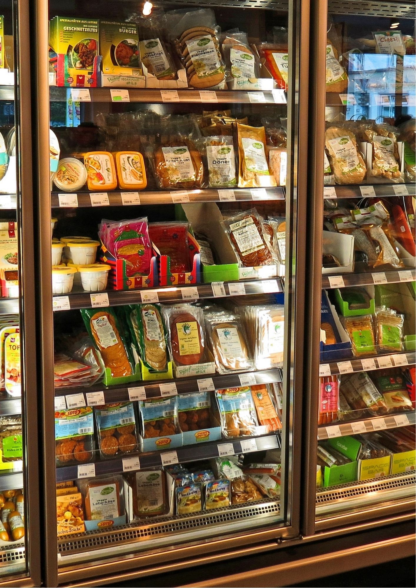 Retail food refrigeration and cold storage
